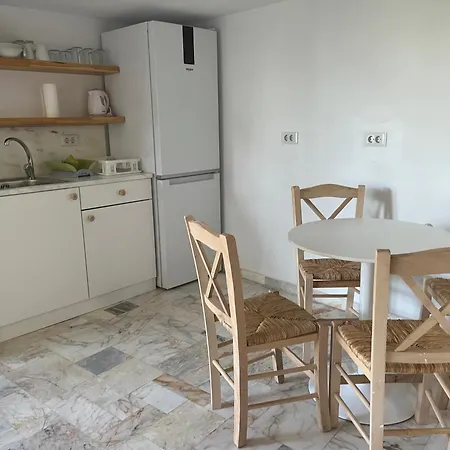 Aegean House شقة *