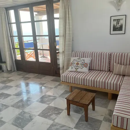 شقة Aegean House *