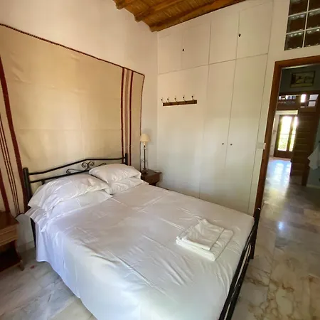 Aegean House شقة *